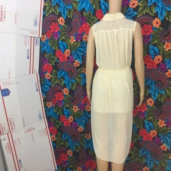 WOMEN'S LIGHT BEIGE CREME DRESS PRETTY BUTTON UP COLLAR MIDI DRESS LARGE - Picture 5 of 7